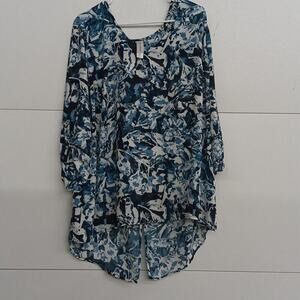 EUC Pure Energy 2x Blue White Roll Tab Sleeves Slit Back Top